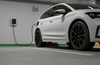 Plug-in Hybrids Not as Climate-Friendly as They Seem, Researchers Say