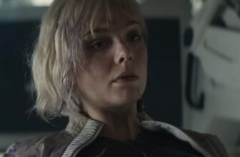 Badlands’ Star Elle Fanning Thinks Genre Movies Are as Award-Worthy as the Rest of Cinema