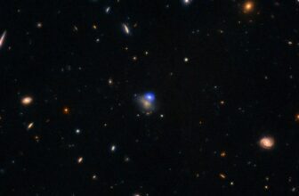 Astronomers May Have Finally Solved the Mystery of These Freaky Blue Cosmic Flashes