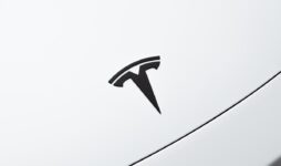 Tesla stops using ‘Autopilot’ to promote its EVs in California