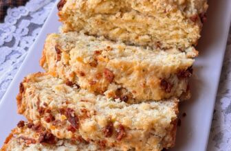 Cheesy Bacon Onion Bread (Easy Homemade Recipe)
