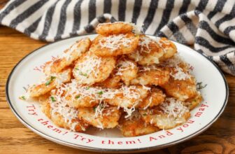 Smashed Tater Tots – Barefeet in the Kitchen