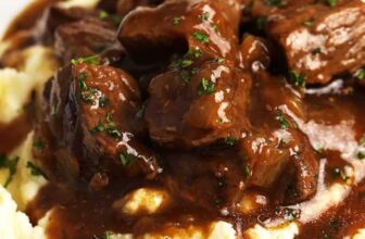 Beef Tips & Gravy
