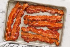 How to Cook Bacon in the Oven